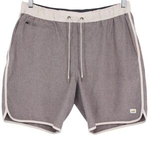 Vuori Men's Bank Unlined Shorts Size L Gray Striped Athletic Casual Sporty WV330